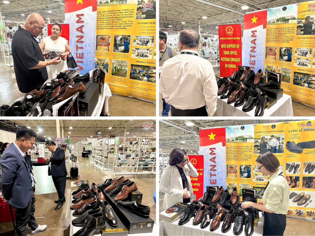 khách tham quan tại triển lãm